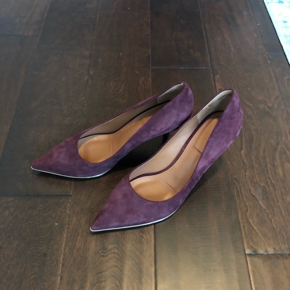 Givenchy burgundy suede pumps size 38 - Picture 7 of 8